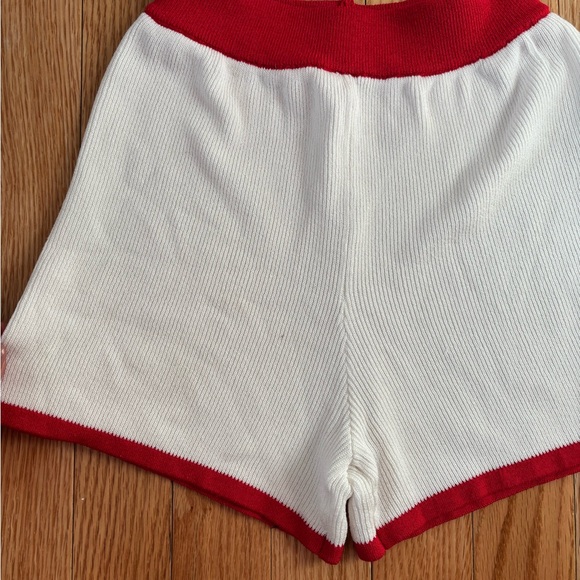 Stylish Red and White Women's Intimate Set - Picture 3 of 8